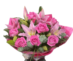 viragkuldes-budapest