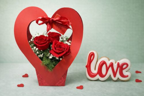 Romantika "LOVE" Kézműves Mézeskalács Felirattal