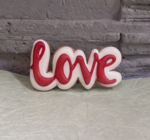 Kézműves mézeskalács LOVE felirat