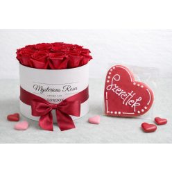   20 szálas Rózsabox „Szeretlek” Kézműves Mézeskalács Szívvel