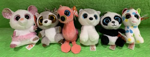 Kulcstartó (Egér, Mosómedve, Flamingó, Husky, Panda, Unikornis)