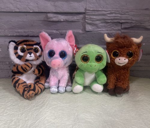 Plüss állat (Tigris, Malac, Teknős, Borjú)