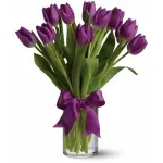 Lángoló tulipánok - 10 szál tulipán vázával    -961